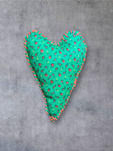 Load image into Gallery viewer, Heart 6
